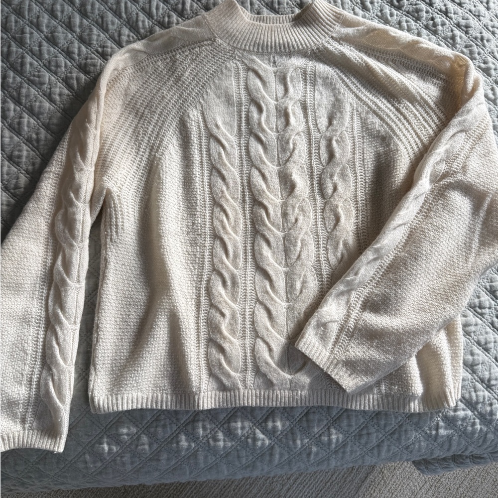 Banana Republic Cream Cable Knit Turtleneck Sweater
